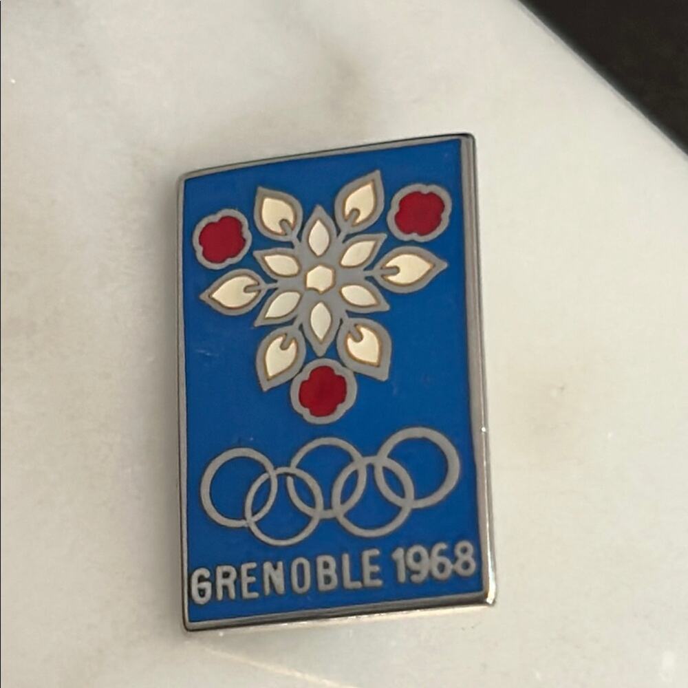 1968 Grenoble Winter Olympic Games Official Pin Badge #166 Arthus Bertrand